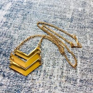 🍒 5/$20 Chevron Arrow Necklace